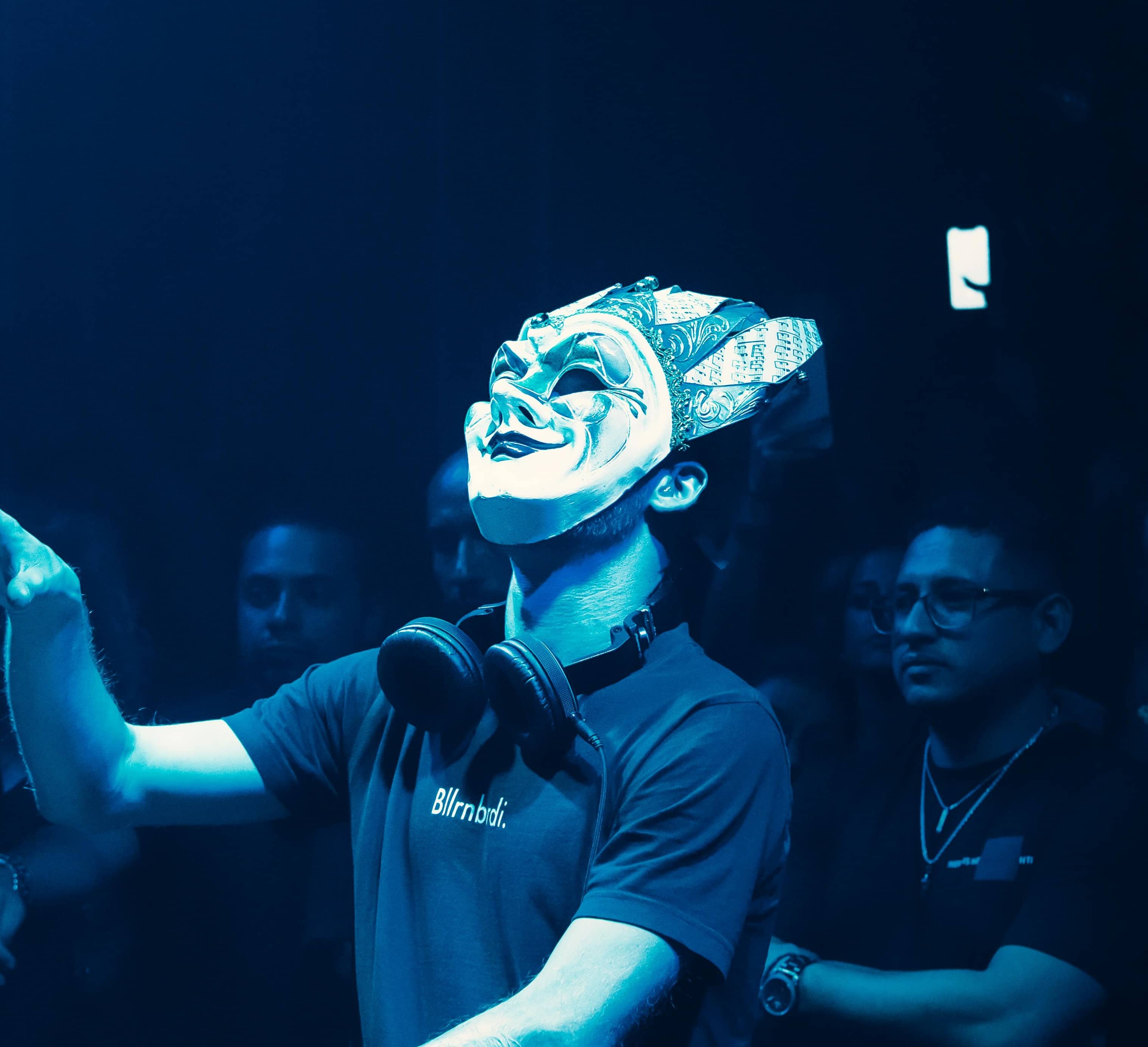 Producer avatar inspired by vocalist artwork